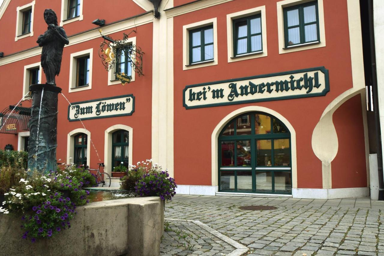 Hotel Gasthof Zum Loewen Velburg Eksteriør billede