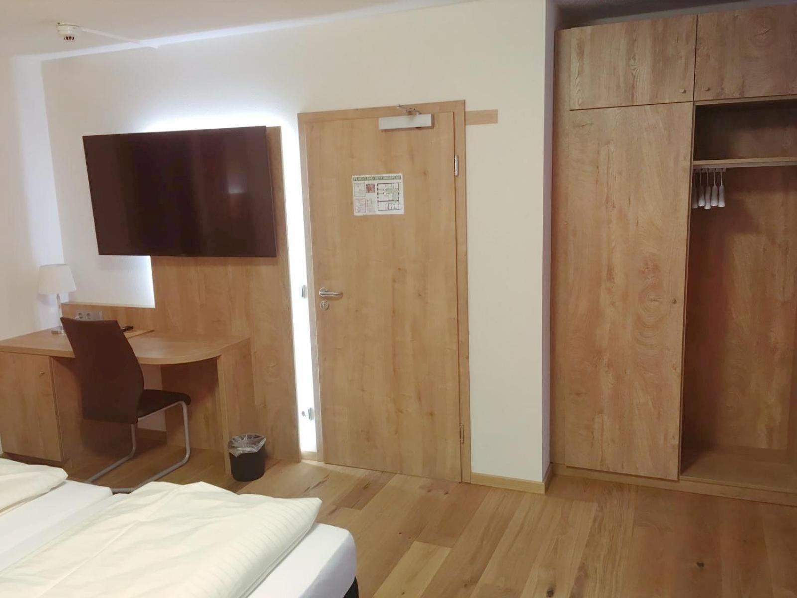 Hotel Gasthof Zum Loewen Velburg Værelse billede