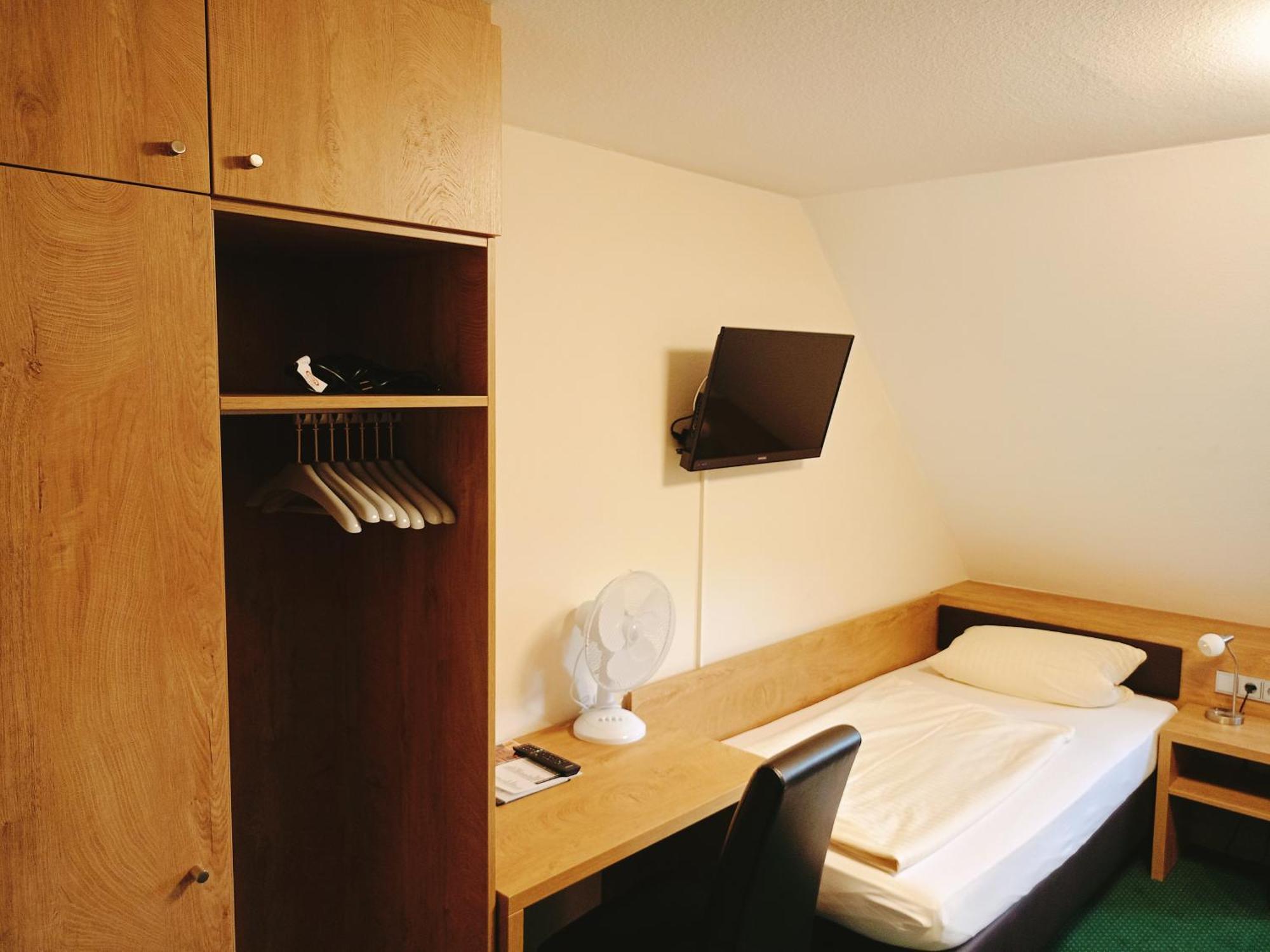 Hotel Gasthof Zum Loewen Velburg Eksteriør billede